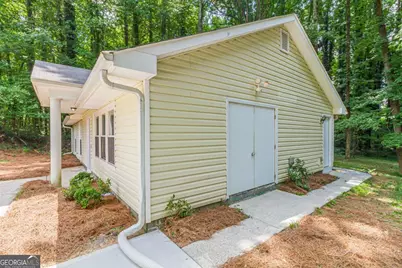 5975 Dart Drive, Lithonia, GA 30058 - Photo 7