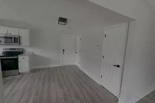 910 Winterside Ln, Atlanta, GA 30349 - Photo 5