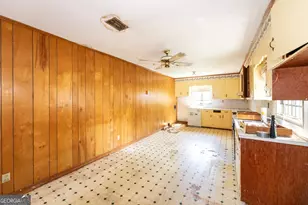 1308 Colley St, Waycross, GA 31501 - Photo 13