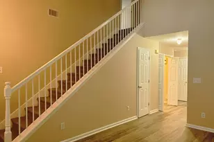 4123 Ravenwood Ct, Union City, GA 30291 - Photo 11