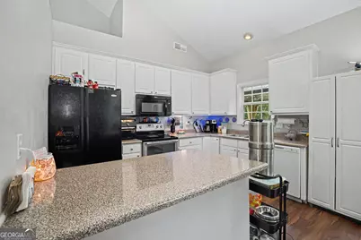 179 Wynnmeade Parkway, Peachtree City, GA 30269 - Photo 9