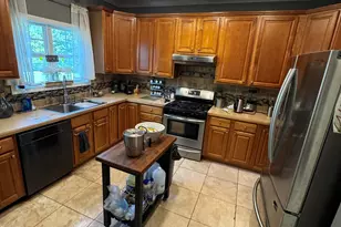 12402 Muir Field Ct, Fayetteville, GA 30215 - Photo 5