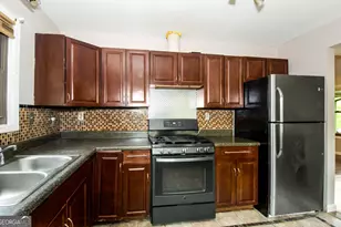 8885 Teal Ln, Jonesboro, GA 30236 - Photo 5