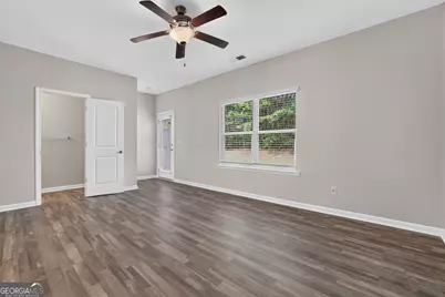 585 McWilliams Road SE #604, Atlanta, GA 30315 - Photo 7
