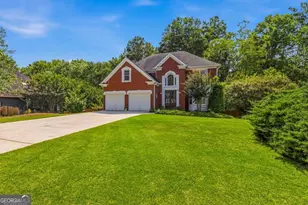 4924 Marlos Dr NE, Marietta, GA 30066 - Photo 3