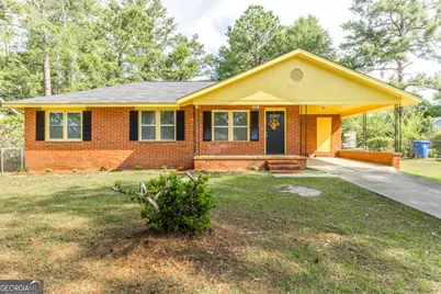 701 Magnolia Drive, Dublin, GA 31021 - Photo 1