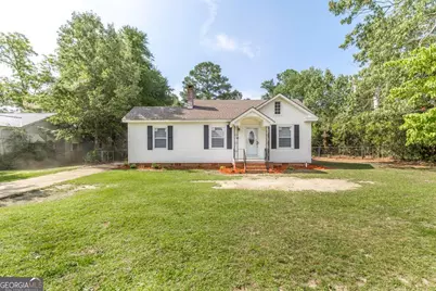 806 Woodrow Avenue, Dublin, GA 31021 - Photo 1