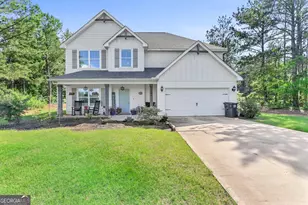 140 Fenwick Farms Dr, Lagrange, GA 30241 - Photo 1