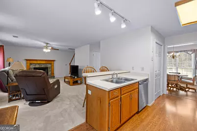 47 Nanette Drive, Newnan, GA 30265 - Photo 13