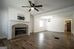 64 Madison, Commerce, GA 30529 - Photo 15