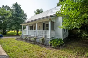 64 Madison, Commerce, GA 30529 - Photo 1