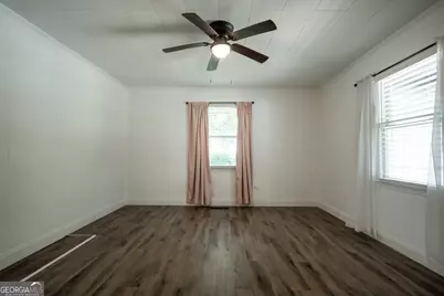 64 Madison, Commerce, GA 30529 - Photo 17