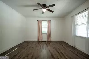64 Madison, Commerce, GA 30529 - Photo 17