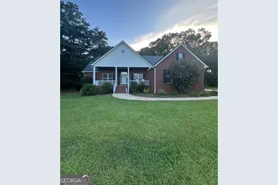 316 McKibben Dr, Locust Grove, GA 30248 - Photo 1