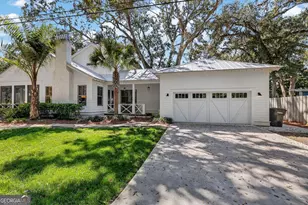 1925 Frederica Rd, Saint Simons, GA 31522 - Photo 3
