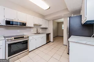 160 Stoneridge Dr, Warner Robins, GA 31088 - Photo 21