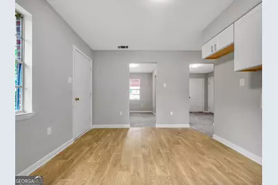 3911 5th Street, Savannah, GA 31408 - Photo 5