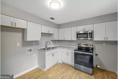 3911 5th Street, Savannah, GA 31408 - Photo 11