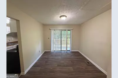 4682 Big Valley Court, Stone Mountain, GA 30083 - Photo 3