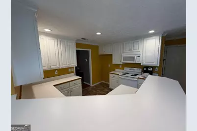 6379 Magnetic Point #134, Flowery Branch, GA 30542 - Photo 3