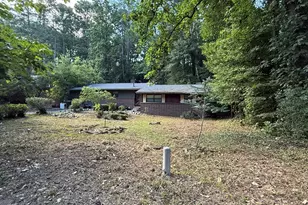 1928 Mcjenkin Dr NE, Atlanta, GA 30345 - Photo 3