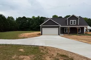 2633 Paoli St, Comer, GA 30629 - Photo 1