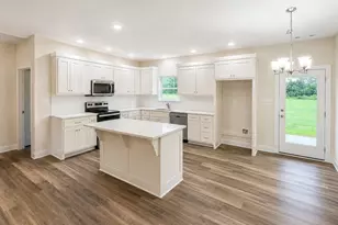 2665 Paoli St, Comer, GA 30629 - Photo 7
