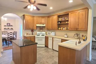 1225 Bent Creek Dr, McDonough, GA 30252 - Photo 13
