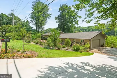1085 Lake Charles Drive, Roswell, GA 30075 - Photo 7