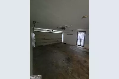 3490 Runnymeade Drive, Marietta, GA 30066 - Photo 9