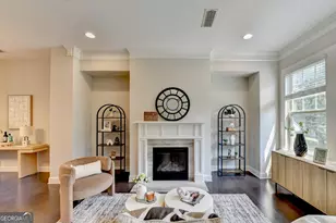 1815 Hislop Ln, Atlanta, GA 30345 - Photo 9