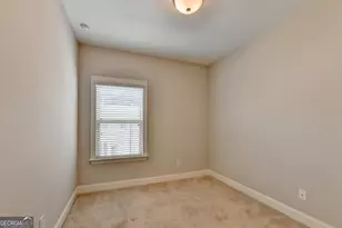 1815 Hislop Ln, Atlanta, GA 30345 - Photo 33