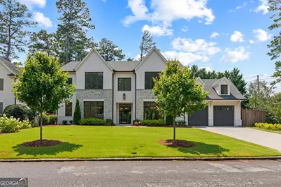 4550 Jolyn Place, Sandy Springs, GA 30342 - Photo 3