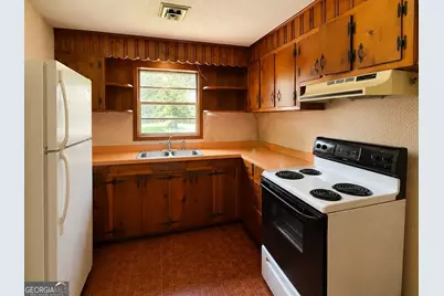 4231 Gibson Drive, Macon, GA 31216 - Photo 3
