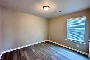 706 Keeshono St, Union City, GA 30291 - Photo 13