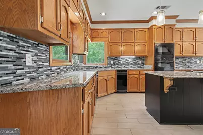 8554 Shoreline Drive, Jonesboro, GA 30236 - Photo 31