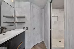 1 Biscayne Dr NW, Atlanta, GA 30309 - Photo 17