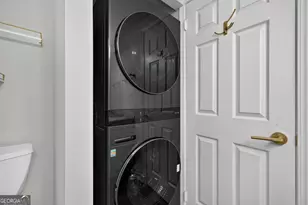 1 Biscayne Dr NW, Atlanta, GA 30309 - Photo 27
