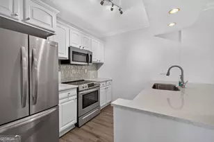 1 Biscayne Dr NW, Atlanta, GA 30309 - Photo 11