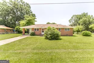 415 Bernard Dr, Warner Robins, GA 31093 - Photo 1