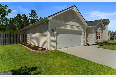 470 Brightleaf Circle, Hinesville, GA 31313 - Photo 3