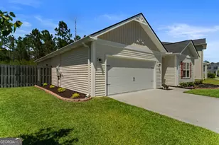 470 Brightleaf Cir, Hinesville, GA 31313 - Photo 3