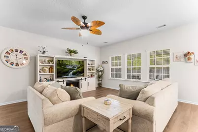 470 Brightleaf Circle, Hinesville, GA 31313 - Photo 15
