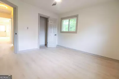 4396 Greenleaf Circle, Atlanta, GA 30331 - Photo 15