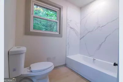 4396 Greenleaf Circle, Atlanta, GA 30331 - Photo 11
