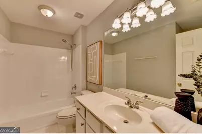3545 Sentry View Trace, Suwanee, GA 30024 - Photo 41