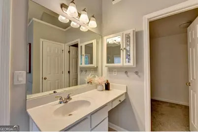 3545 Sentry View Trace, Suwanee, GA 30024 - Photo 37
