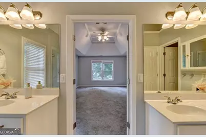 3545 Sentry View Trace, Suwanee, GA 30024 - Photo 35