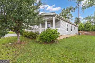 109 Willow Drive E, Newnan, GA 30263 - Photo 3