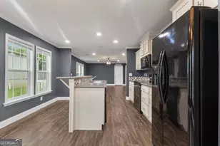 109 Willow Dr E, Newnan, GA 30263 - Photo 11